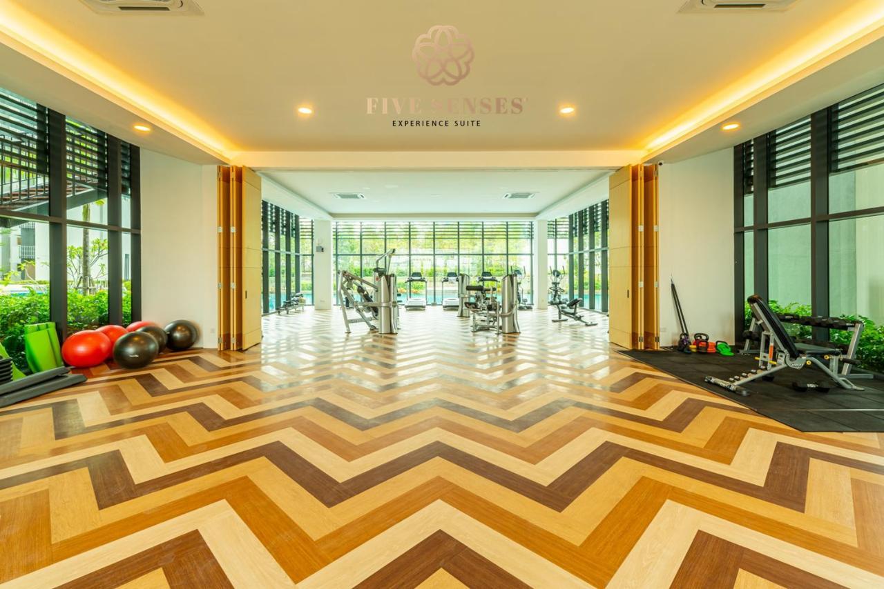 Aparthotel Greenfield Sunway By Five Senses Petaling Jaya Exterior foto